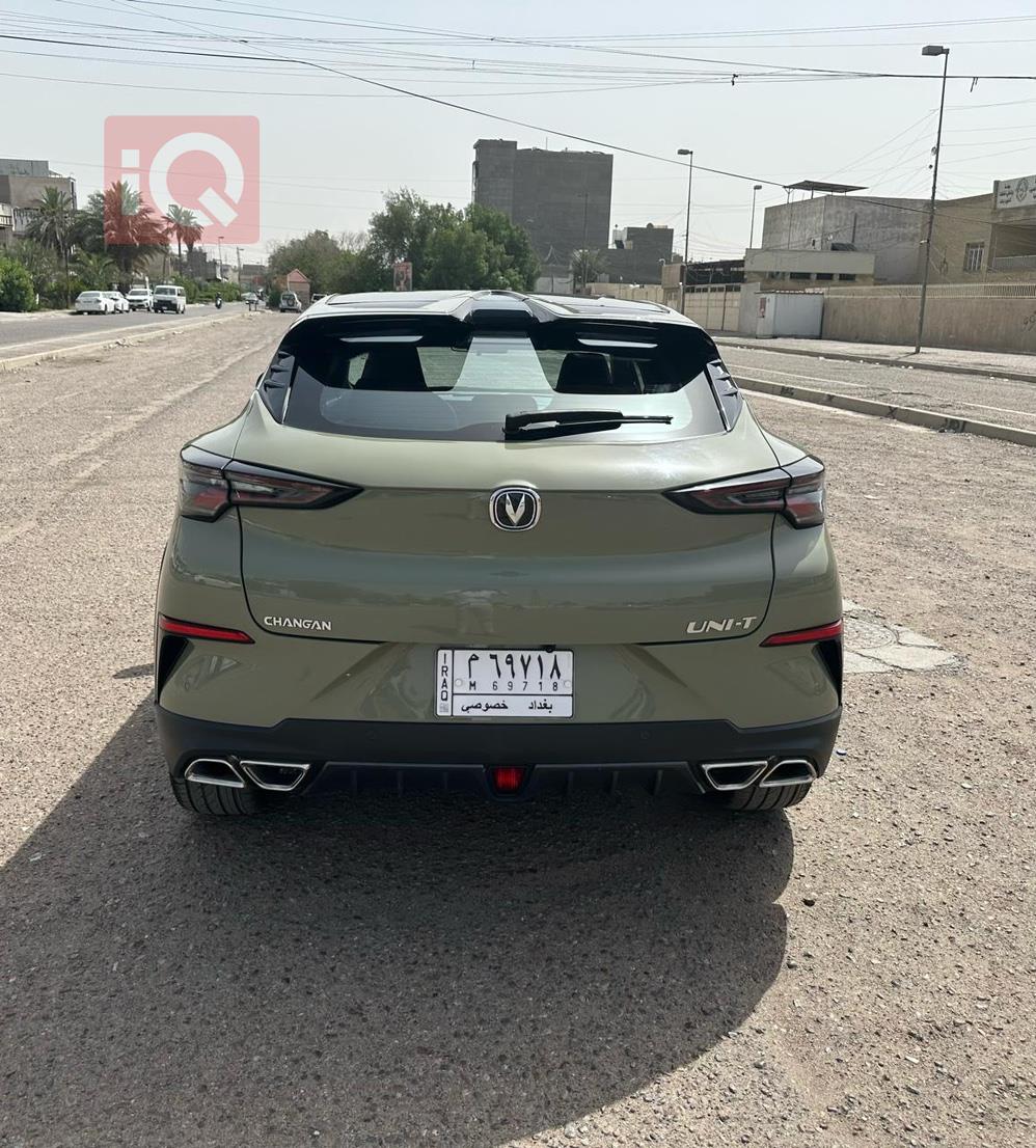 چانگان UNI-T